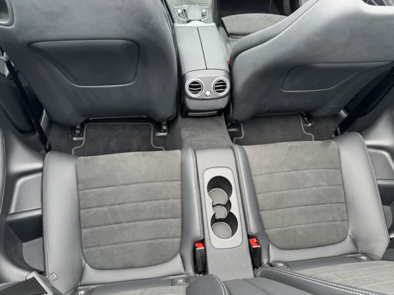 MERCEDES-BENZ   CLASS C 300D completo