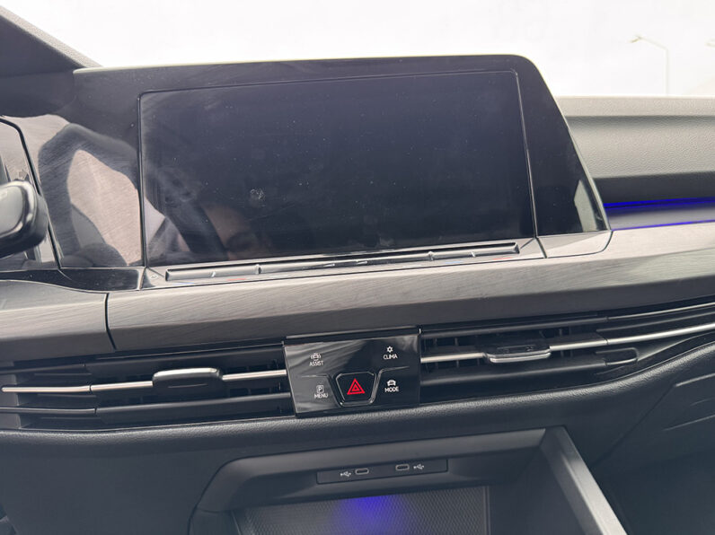 VOLKSWAGEN GOLF 1.4 TSI e-HYBRID (PHEV) DSG completo