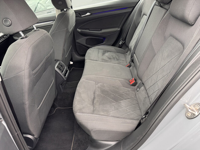 VOLKSWAGEN GOLF 1.4 TSI e-HYBRID (PHEV) DSG completo