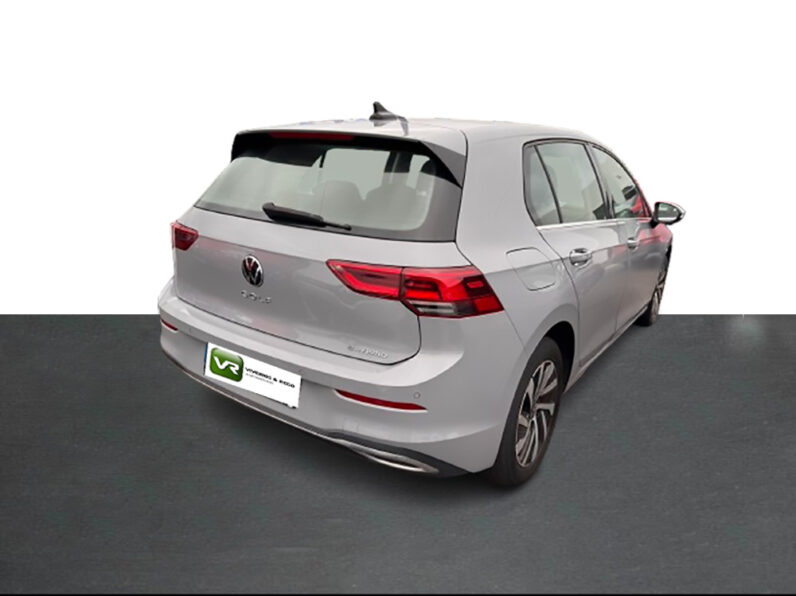 VOLKSWAGEN GOLF 1.4 TSI e-HYBRID (PHEV) DSG completo