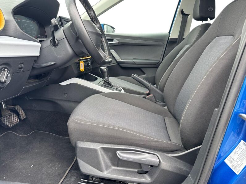 SEAT ARONA 1.0 TSI DSG Style completo
