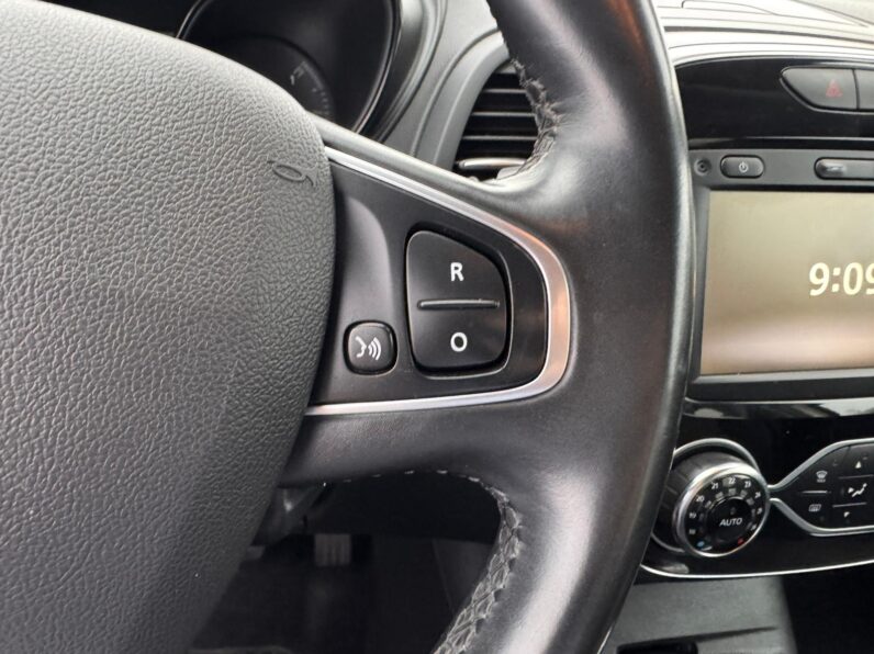 RENAULT CAPTUR 1.5 dCi EXCLUSIVE Automático completo