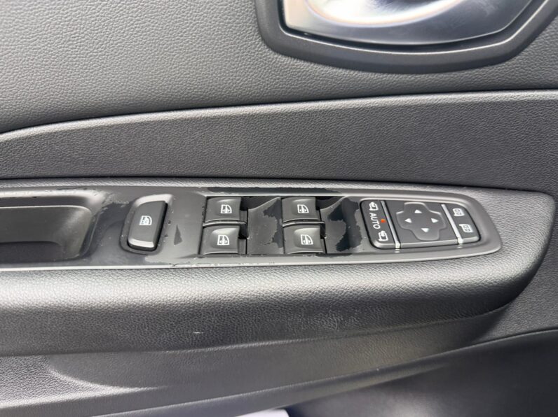 RENAULT CAPTUR 1.5 dCi EXCLUSIVE Automático completo