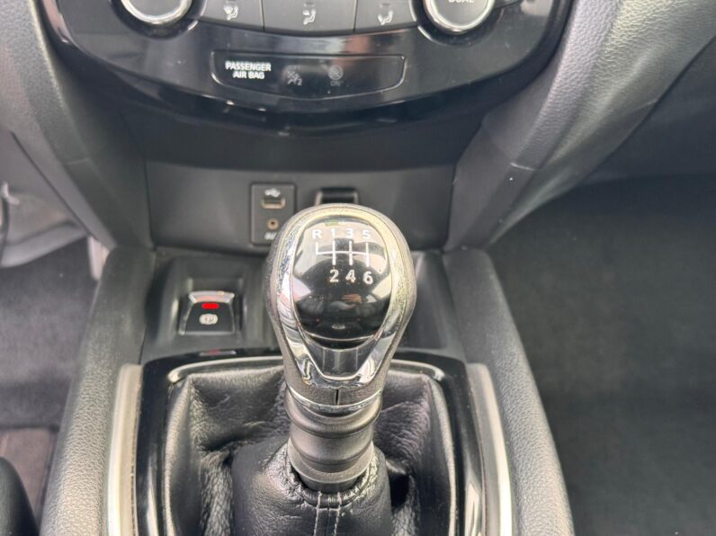 Nissan X-Trail 1.6 DCi Tekna 7Lug completo