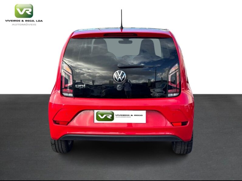 VOLKSWAGEN UP 1.0i MOVE UP! completo
