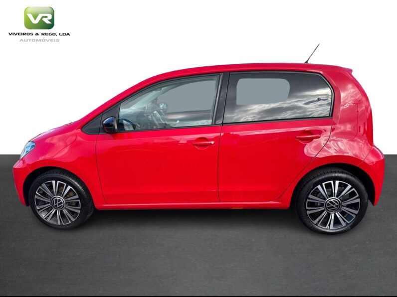 VOLKSWAGEN UP 1.0i MOVE UP! completo