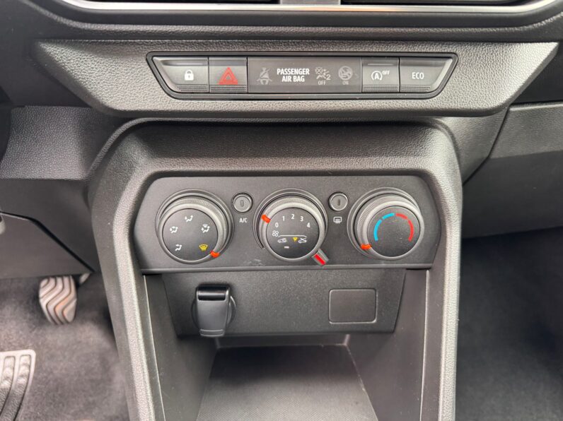 DACIA SANDERO 1.0 TCe COMFORT completo