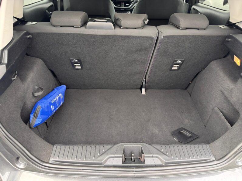 FORD FIESTA 1.1 BUSINESS completo