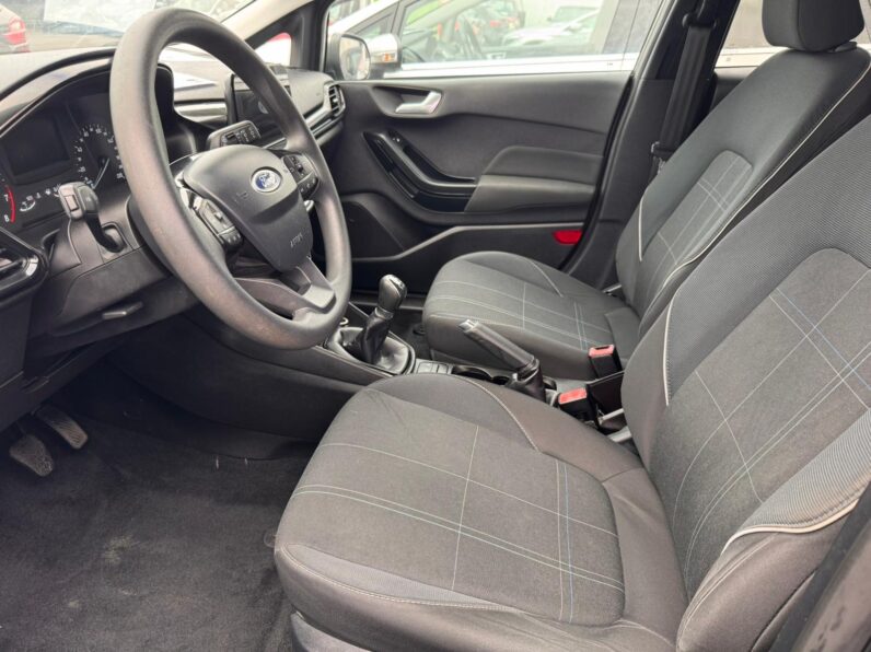 FORD FIESTA 1.1 BUSINESS completo